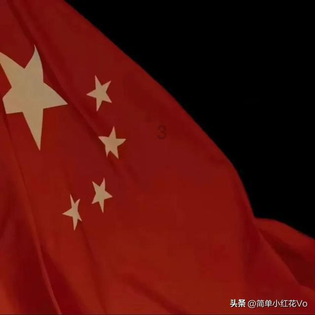 故意垫脚？辽宁小将张峻豪投篮落地踩中马尚右脚 裁判不吹罚